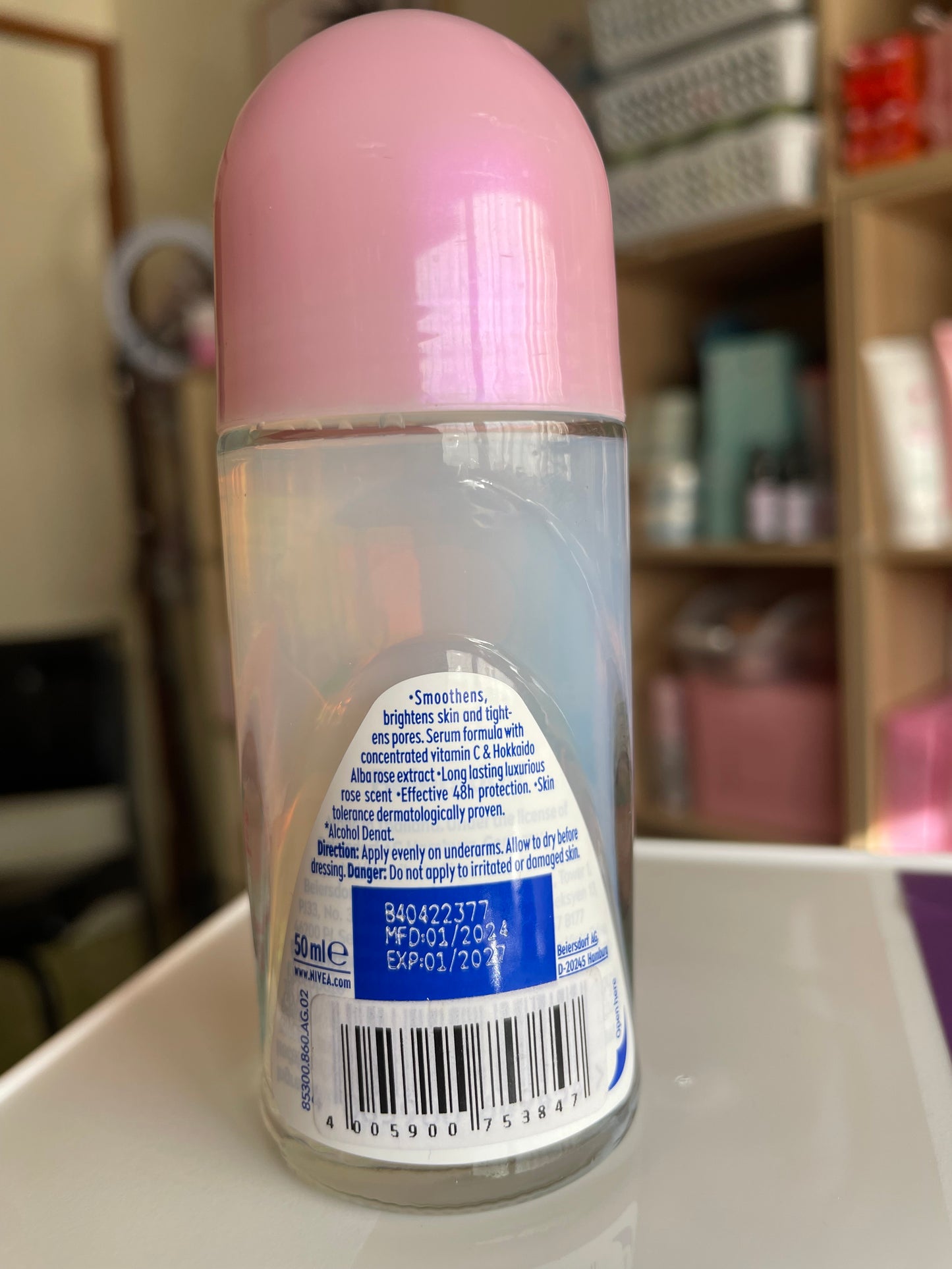 Nivea Deodorant Roll On 50ml - Brightening Deep Serum Bright and Smooth Hokkaido Rose